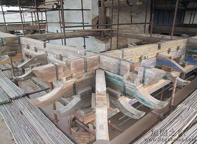 保護(hù)文物，古建筑抗震加固功在當(dāng)代利在千秋