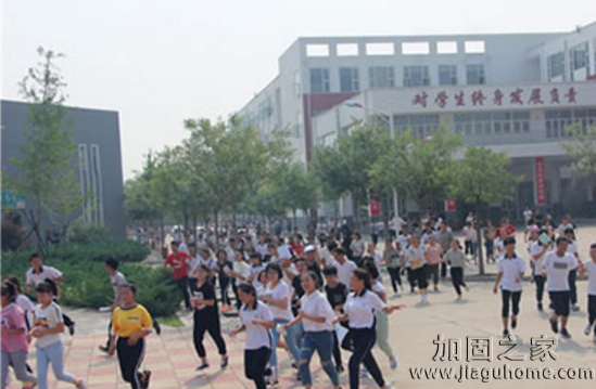 學(xué)校開展防震安全演練，引發(fā)學(xué)校建筑抗震加固的思考