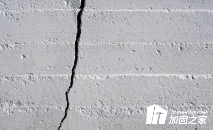 分析建筑產(chǎn)生裂縫的原因有哪些？