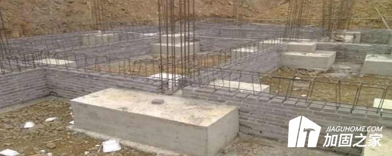 區(qū)分一下地基與基礎的概念