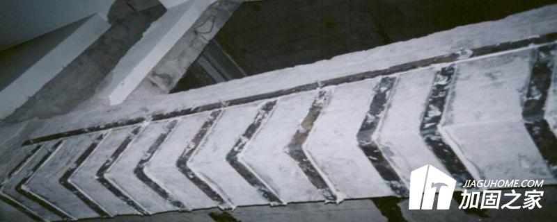 粘鋼加固配膠，涂膠