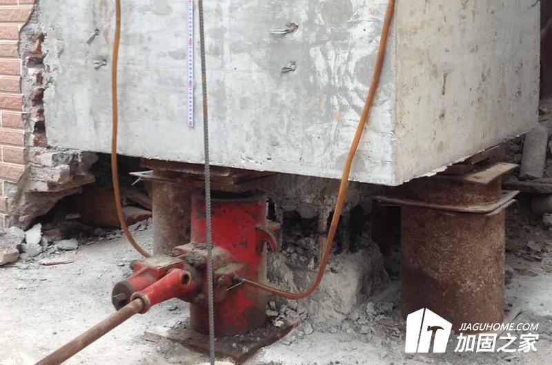 房屋發(fā)生傾斜怎么進(jìn)行糾偏扶正?